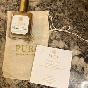 Pura Botanicals Nuturing Nova perfume oil